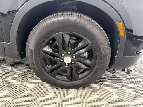 Used 2019 Chevrolet Blazer LT image 13