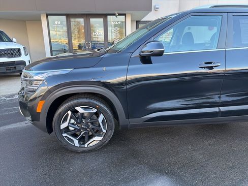 New 2026 Kia Seltos SX image 11