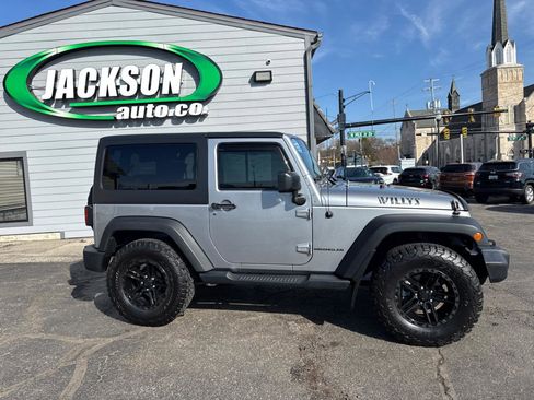 Used 2017 Jeep Wrangler Sport image 2