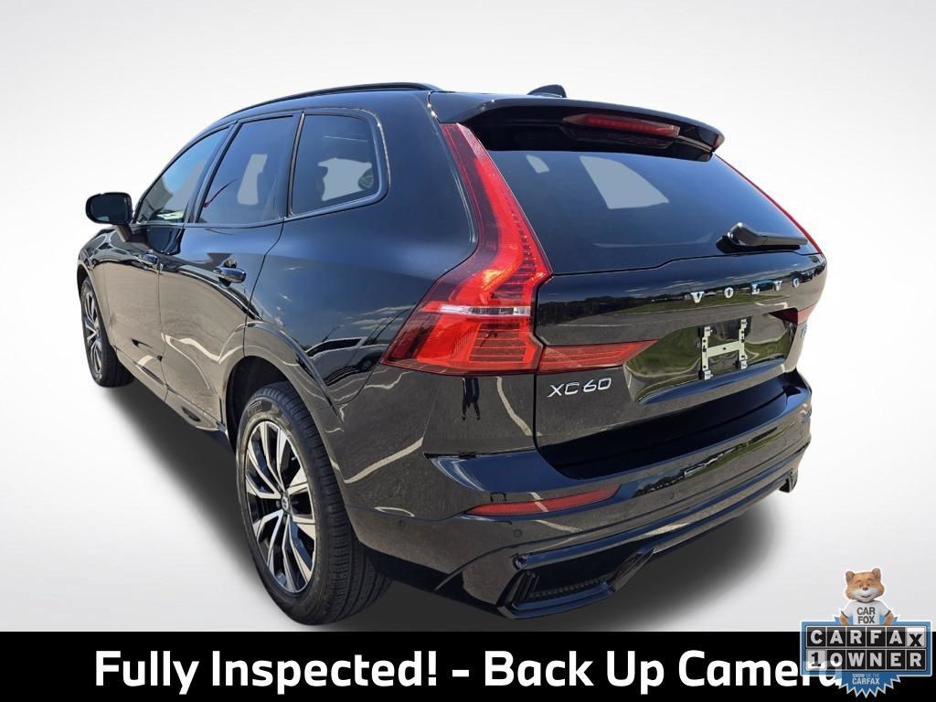 Used 2024 Volvo XC60 B5 Plus AWD/4WD image 5