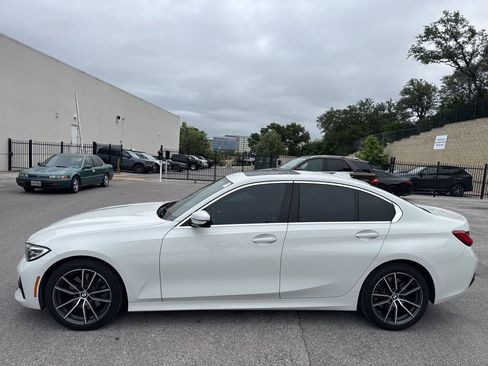 Used 2019 BMW 330i Sedan w/ Driving Assistance Package RWD image 3