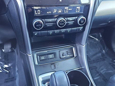 Certified 2022 Subaru Ascent Limited w/ Technology Package image 27