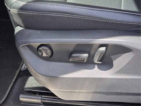 Used 2022 Volkswagen Atlas SE image 15