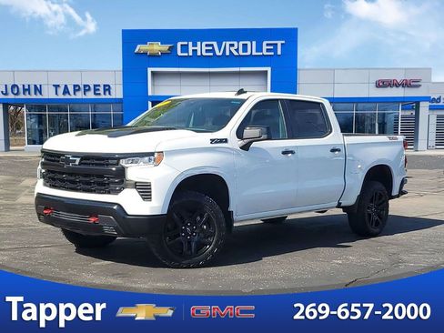 Used 2023 Chevrolet Silverado 1500 LT Trail Boss w/ Protection Package AWD/4WD image 1