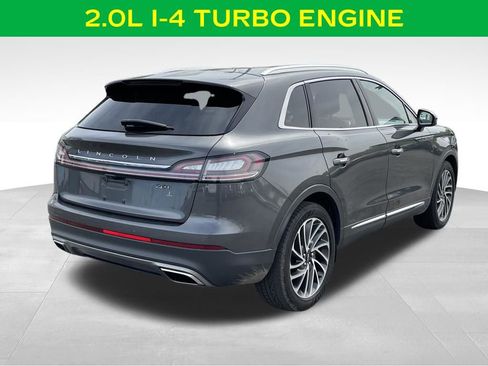 Used 2019 Lincoln Nautilus Reserve FWD image 9