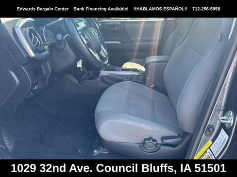 Used 2017 Toyota Tacoma SR5 w/ Tow Package AWD/4WD image 12