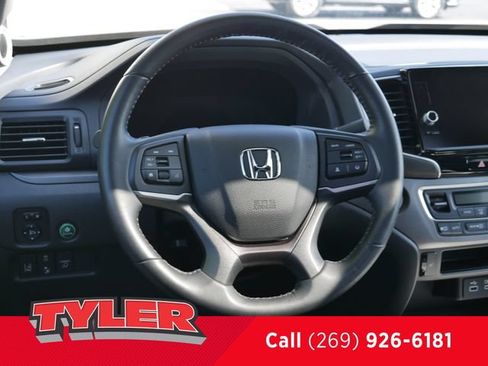 Certified 2025 Honda Ridgeline RTL image 41