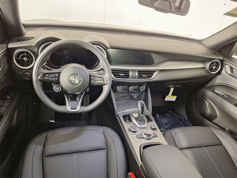 New 2025 Alfa Romeo Stelvio Sprint w/ Convenience Package image 16