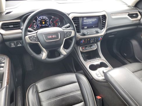 Used 2023 GMC Acadia Denali image 14