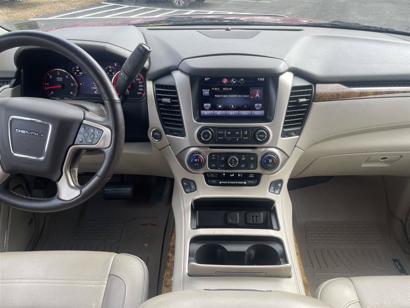 Used 2015 GMC Yukon Denali w/ Premium Package AWD/4WD image 6