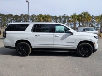 New 2026 Chevrolet Suburban LT w/ Comfort Package video 3