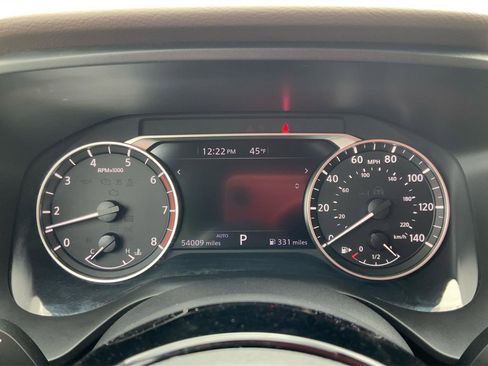 Used 2023 Nissan Rogue SV image 15