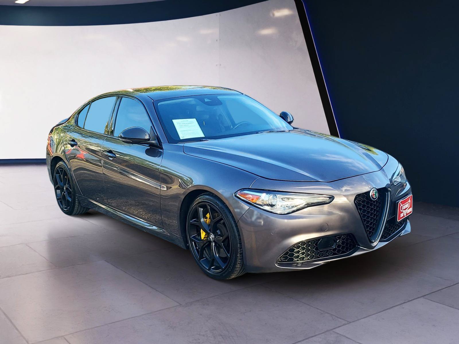 Used 2021 Alfa Romeo Giulia Ti w/ Nero Edizione RWD image 7