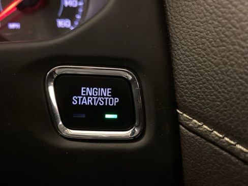 Certified 2023 GMC Acadia SLT w/ Elevation Edition image 17