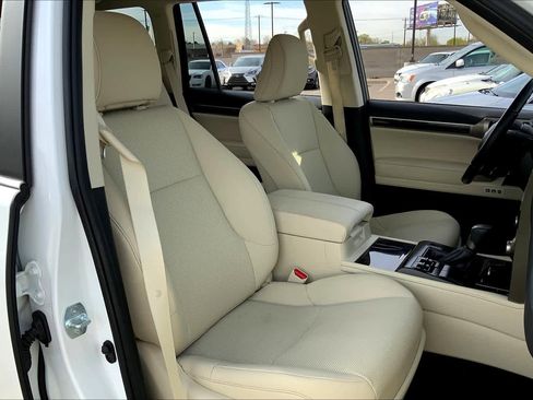 Used 2021 Lexus GX 460 Premium image 8