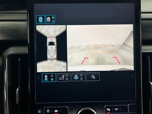 Used 2025 GMC Acadia Elevation image 62