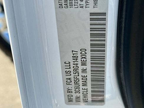 Used 2024 RAM 2500 Laramie w/ Safety Group image 30