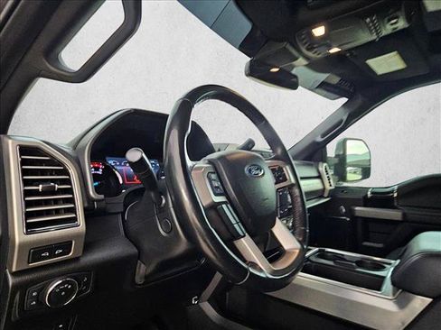 Used 2020 Ford F250 Platinum w/ FX4 Off-Road Package AWD/4WD image 9
