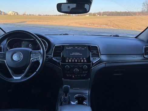 Used 2021 Jeep Grand Cherokee L Limited image 32