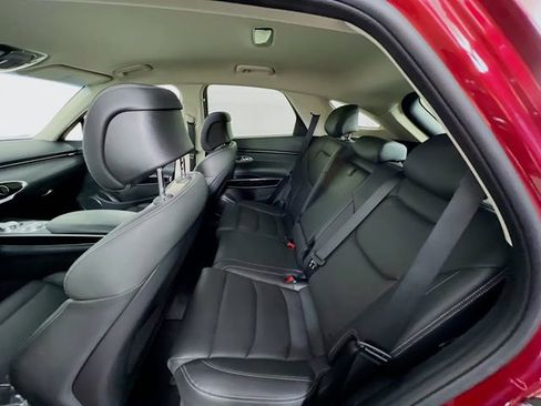 Used 2022 Genesis GV70 2.5T image 23