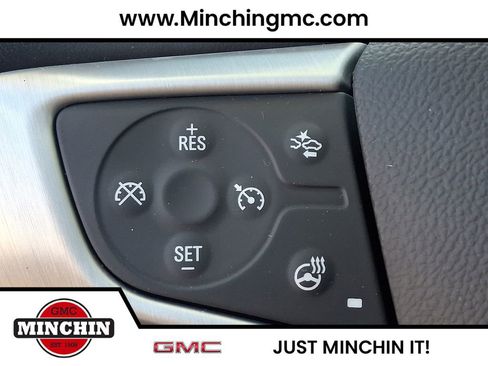 Used 2022 GMC Terrain SLT w/ Tech Package AWD/4WD image 22
