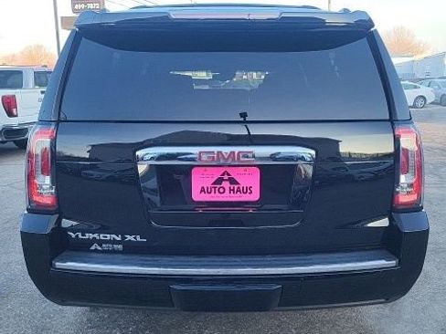 Used 2017 GMC Yukon XL Denali w/ Open Road Package image 27
