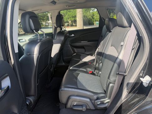Used 2018 Dodge Journey Crossroad AWD/4WD image 15