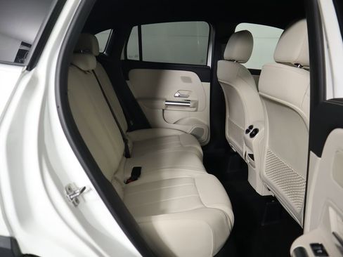 Certified 2025 Mercedes-Benz GLA 250 GLA 250 image 23