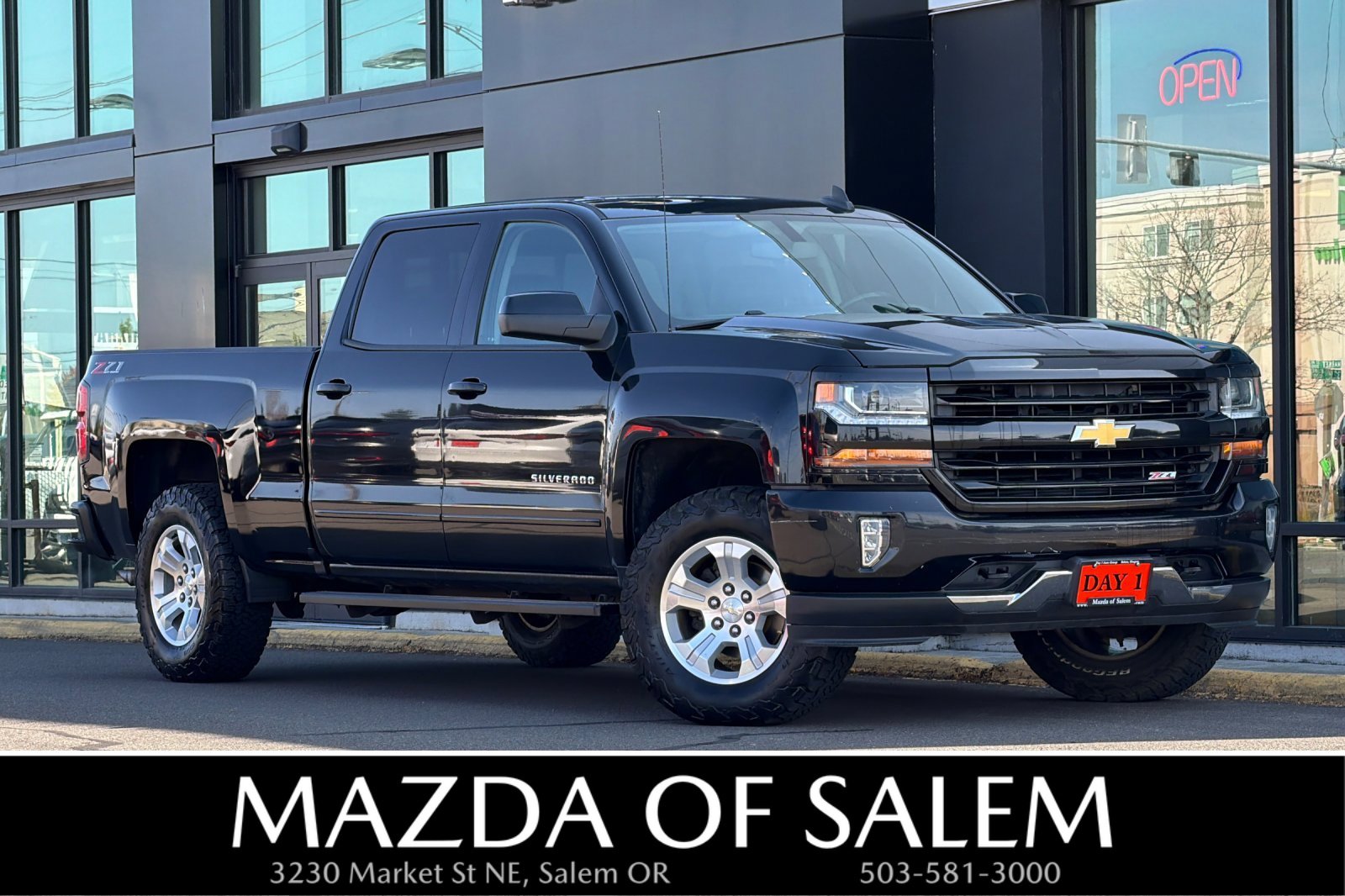 Used 2018 Chevrolet Silverado 1500 LT w/ All Star Edition AWD/4WD 360° Tour