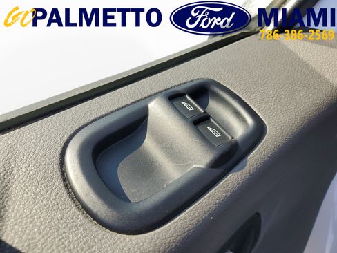 Used 2022 Ford Transit 350 XLT image 15