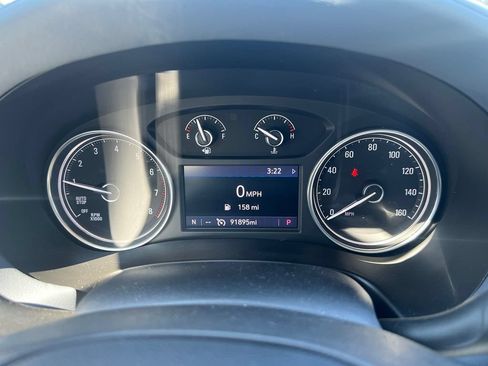 Used 2020 Buick Enclave Essence w/ Trailering Package, 5000 lbs. AWD/4WD image 27