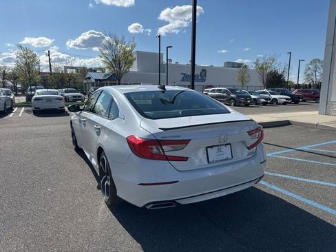 Used 2022 Honda Accord Sport Special Edition image 6