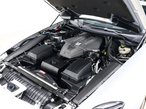 Used 2012 Mercedes-Benz SLS AMG Coupe image 38