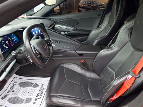 Used 2022 Chevrolet Corvette Stingray Convertible w/ 1LT image 32