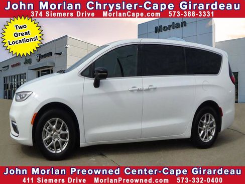 Certified 2025 Chrysler Pacifica Select image 1