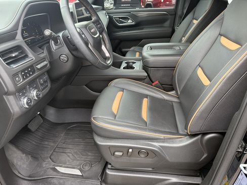 Certified 2023 GMC Yukon AT4 w/ AT4 Premium Plus Package AWD/4WD image 10