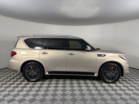 Used 2023 INFINITI QX80 Sensory w/ Cargo Package AWD/4WD image 5