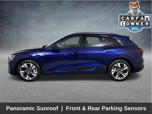 Used 2022 Audi e-tron Premium w/ Convenience Plus Package image 5