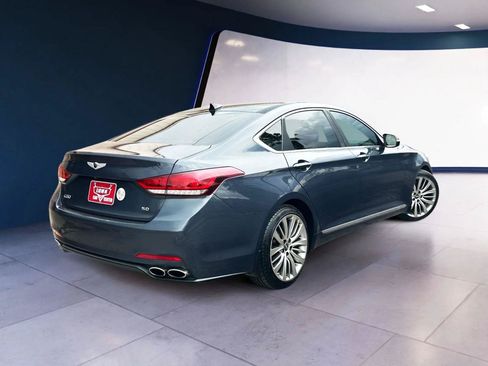 Used 2017 Genesis G80 5.0 Ultimate RWD image 5