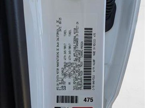 New 2025 Toyota Tacoma TRD Off-Road image 18