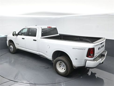 New 2026 RAM 3500 Big Horn image 36