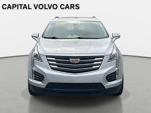 Used 2019 Cadillac XT5 Luxury image 2
