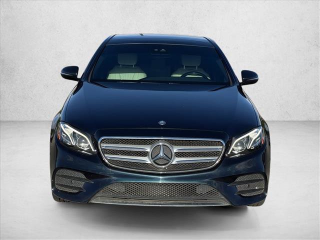 Used 2017 Mercedes-Benz E 300 image 2