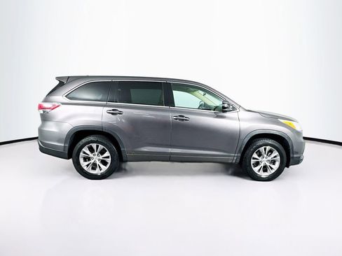 Used 2014 Toyota Highlander Plus image 11