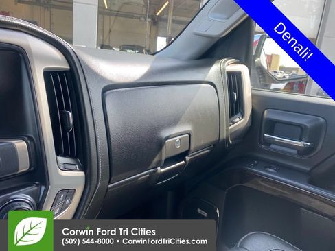 Used 2016 GMC Sierra 1500 Denali w/ Enhanced Driver Alert Package AWD/4WD image 13