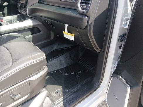 New 2026 RAM 3500 Big Horn w/ Laramie Trim Package image 24