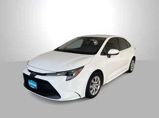 Used 2021 Toyota Corolla LE video 1