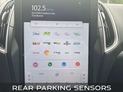 Used 2024 Ford Edge SEL image 7