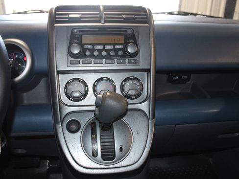 Used 2004 Honda Element EX image 15