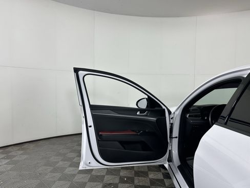 Used 2023 Kia K5 GT-Line image 27